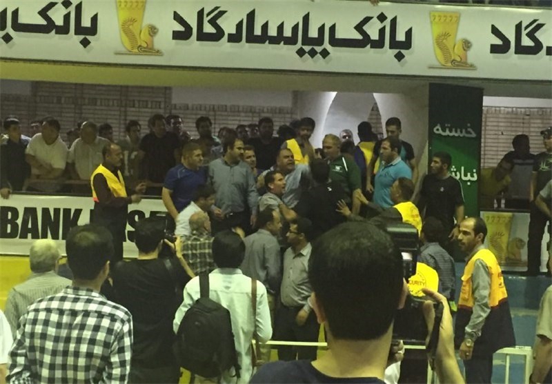 بهرامی: درگیری روی سکوها بود، نه تشک