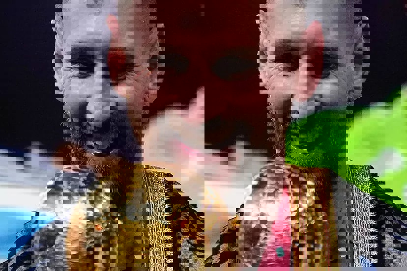 1782977
