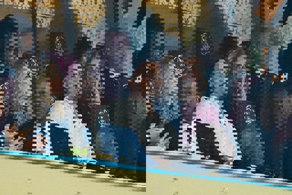 1782885