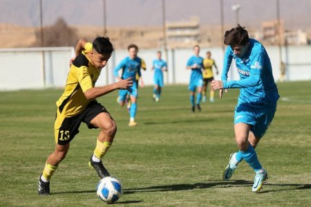 اردوی روس‌ها در اصفهان پیش‌زمینه بازی بهمن‌ماه