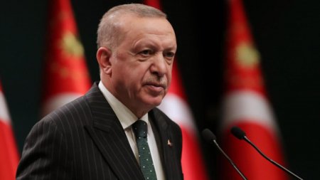 اردوغان: رونالدو به لیگ عربستان میرود