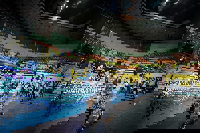 1785144