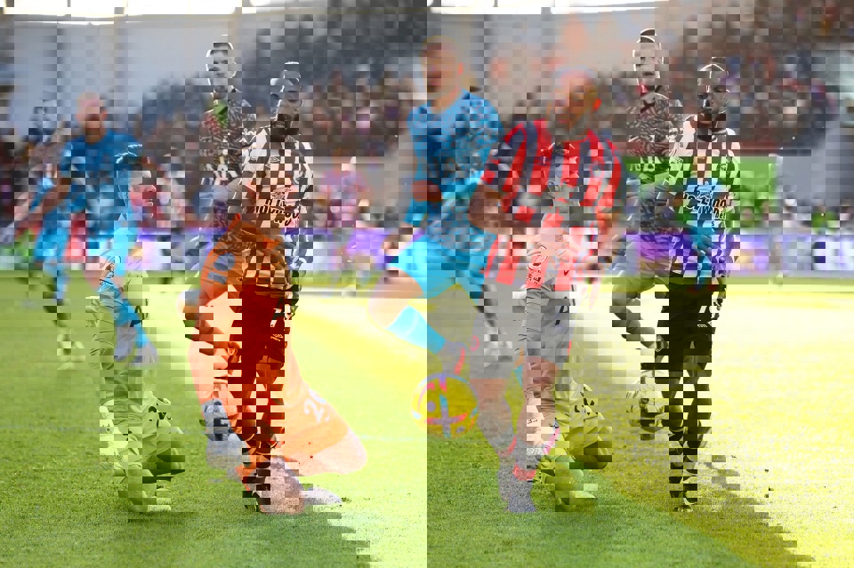 1785256
