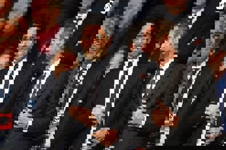 1785545