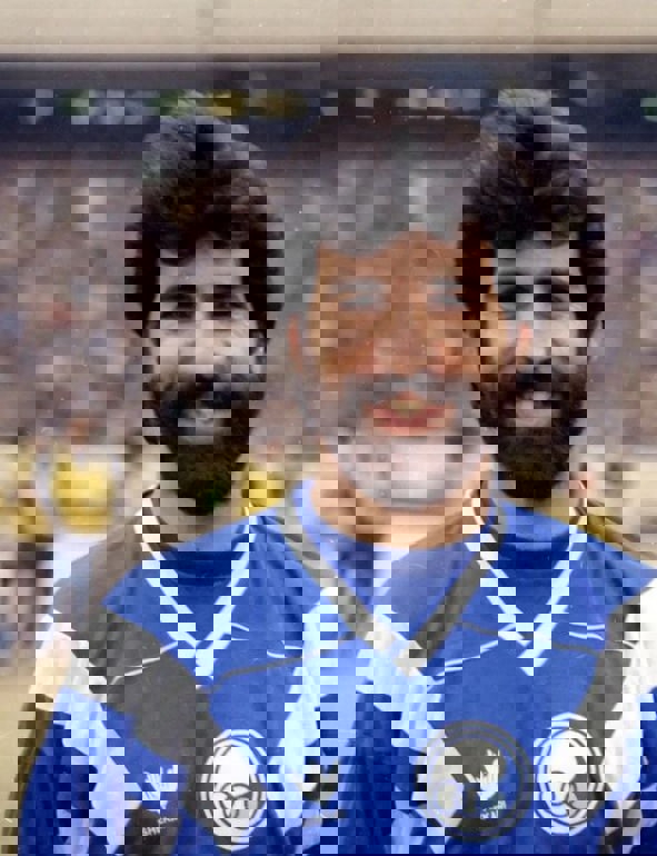 1785570