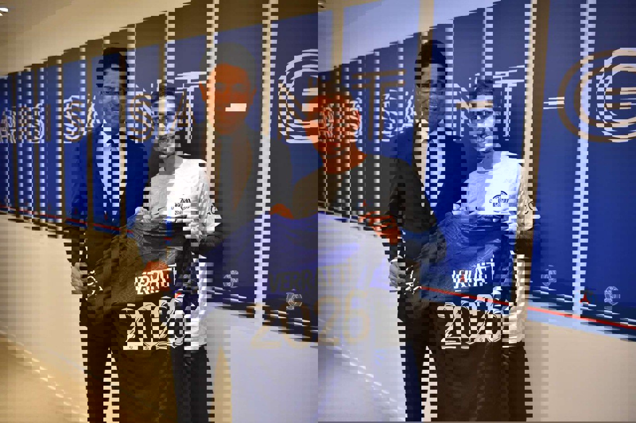 1785833
