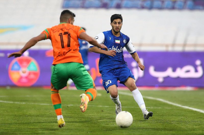 مورد عجیب امیرعلی، چک‌ها را نقد نمی‌کند!