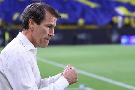 گارسیا: منتظر او هستیم/ اولین واکنش سرمربی النصر به جذب رونالدو