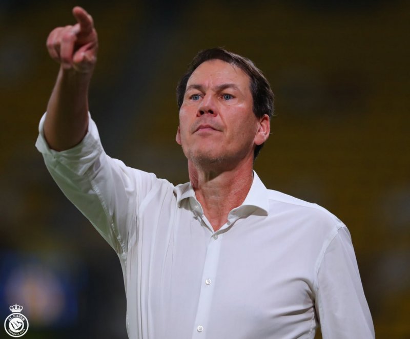 گارسیا: منتظر او هستیم / اولین واکنش سرمربی النصر به جذب رونالدو 2