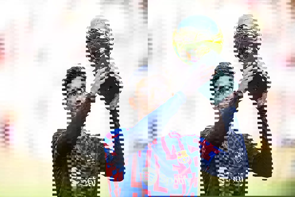 1787572