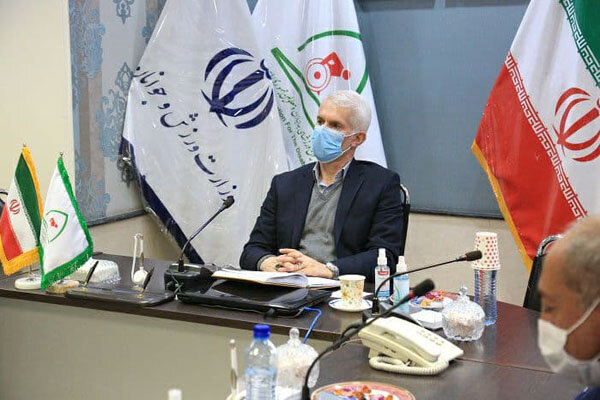 تا ۱۰ روز دیگر برای کادر فنی تصمیم میگیریم