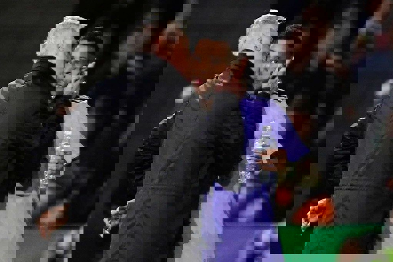 1787906