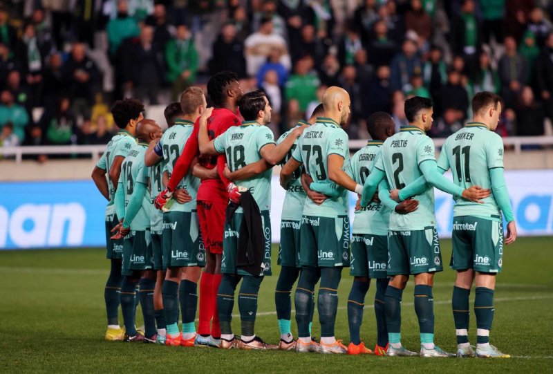 بردهای ادامه‌دار اومونیا با انصاری‌فرد