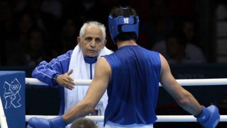 برکناری استکی، سرمربی قدیمی بوکس برگشت