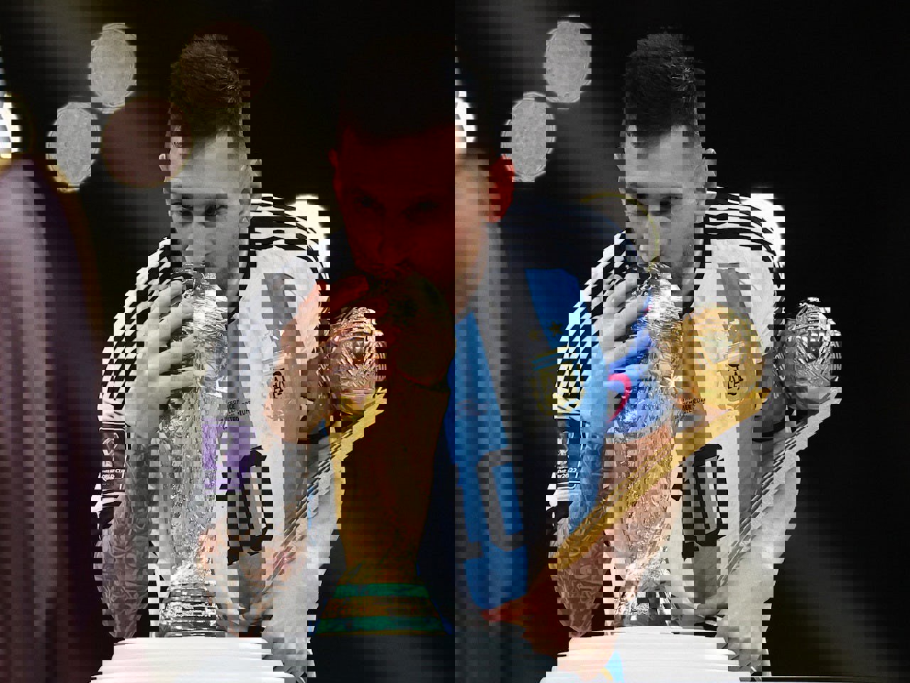1789863