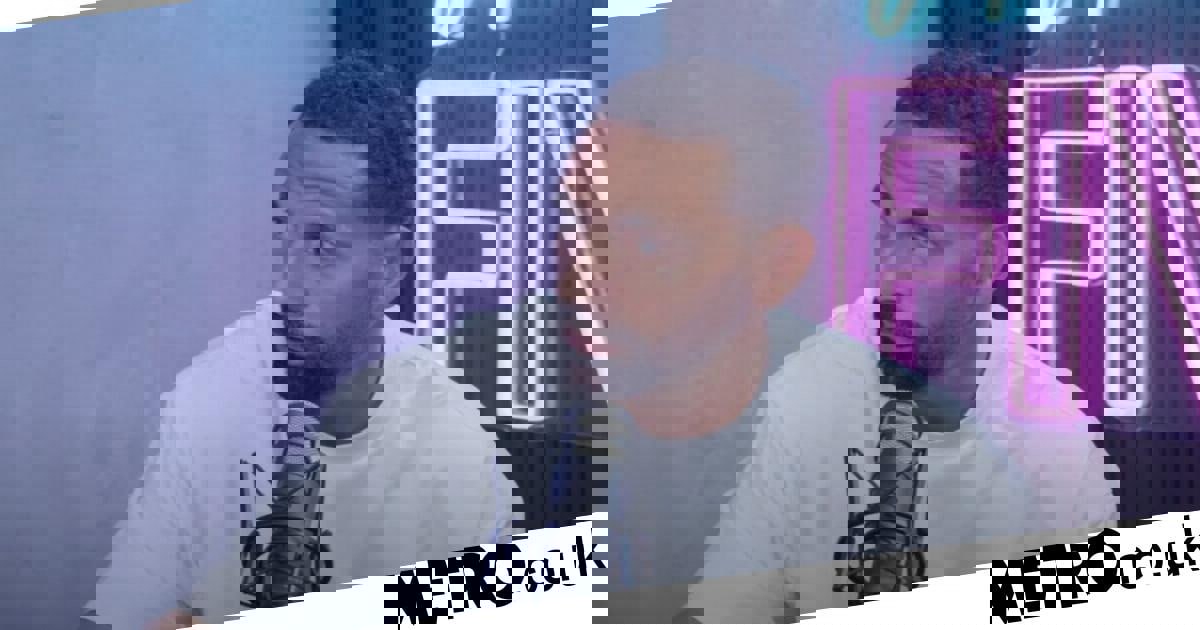 1789907