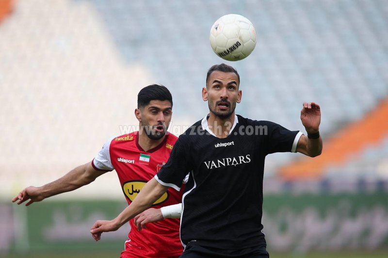 نبردهای یک در برابر یک را از پرسپولیسی‌ها بردم!