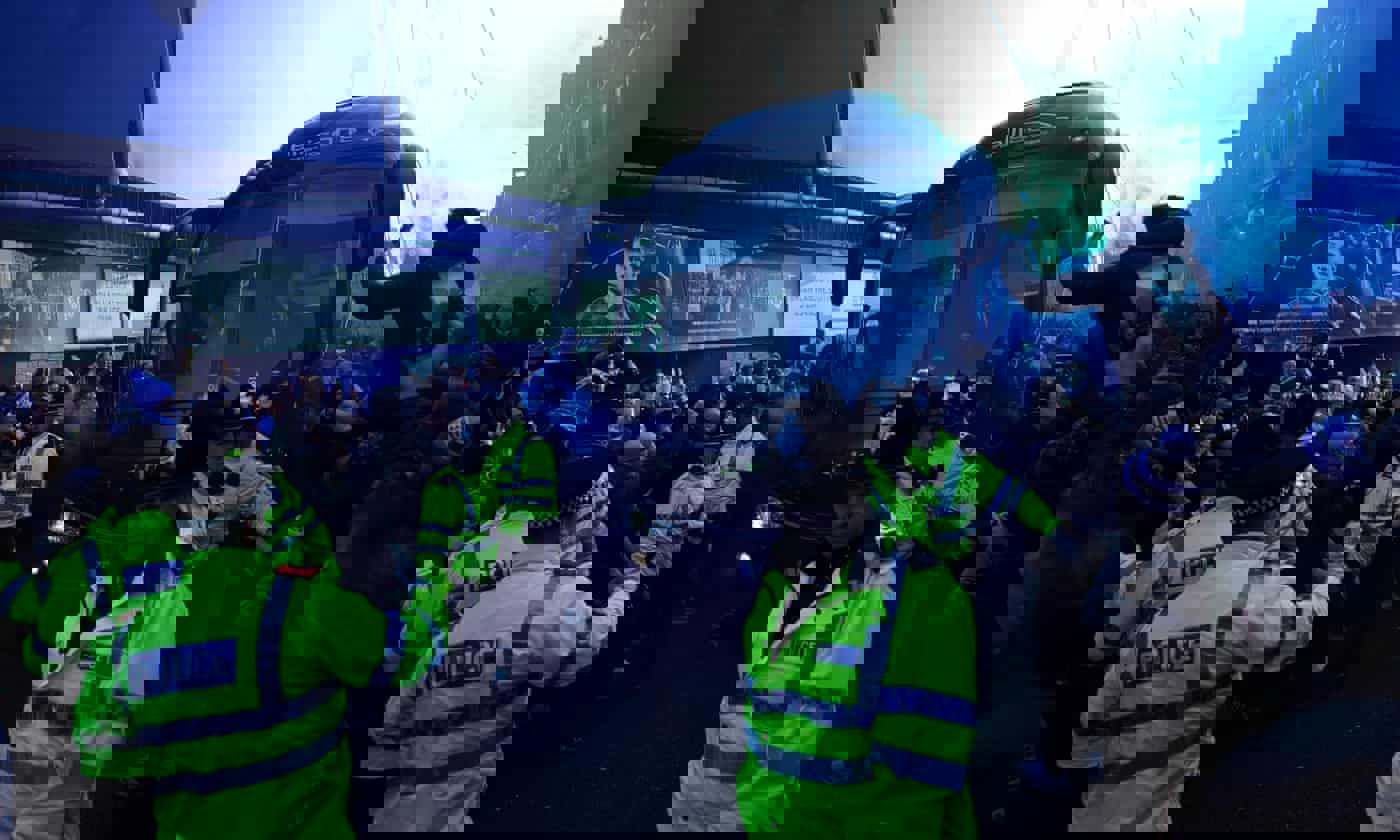 1792372