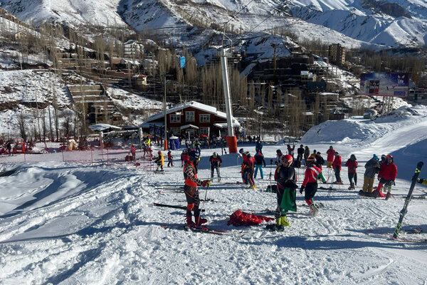 قهرمانی کیادربندسری و احمدی در مارپیچ بزرگ