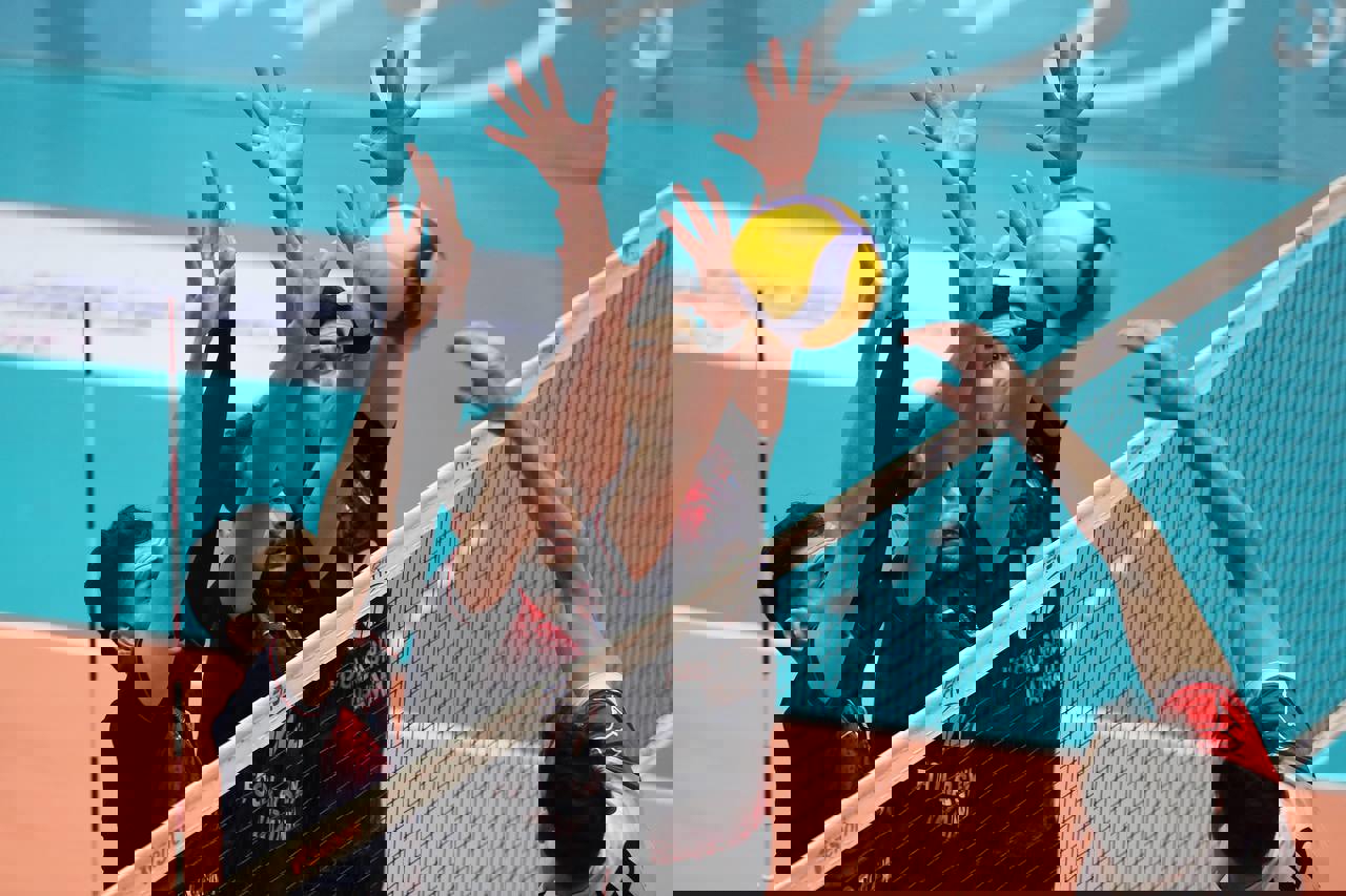 1792936