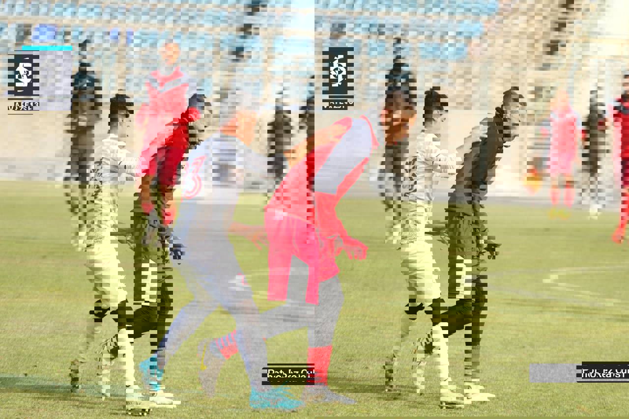 1792976