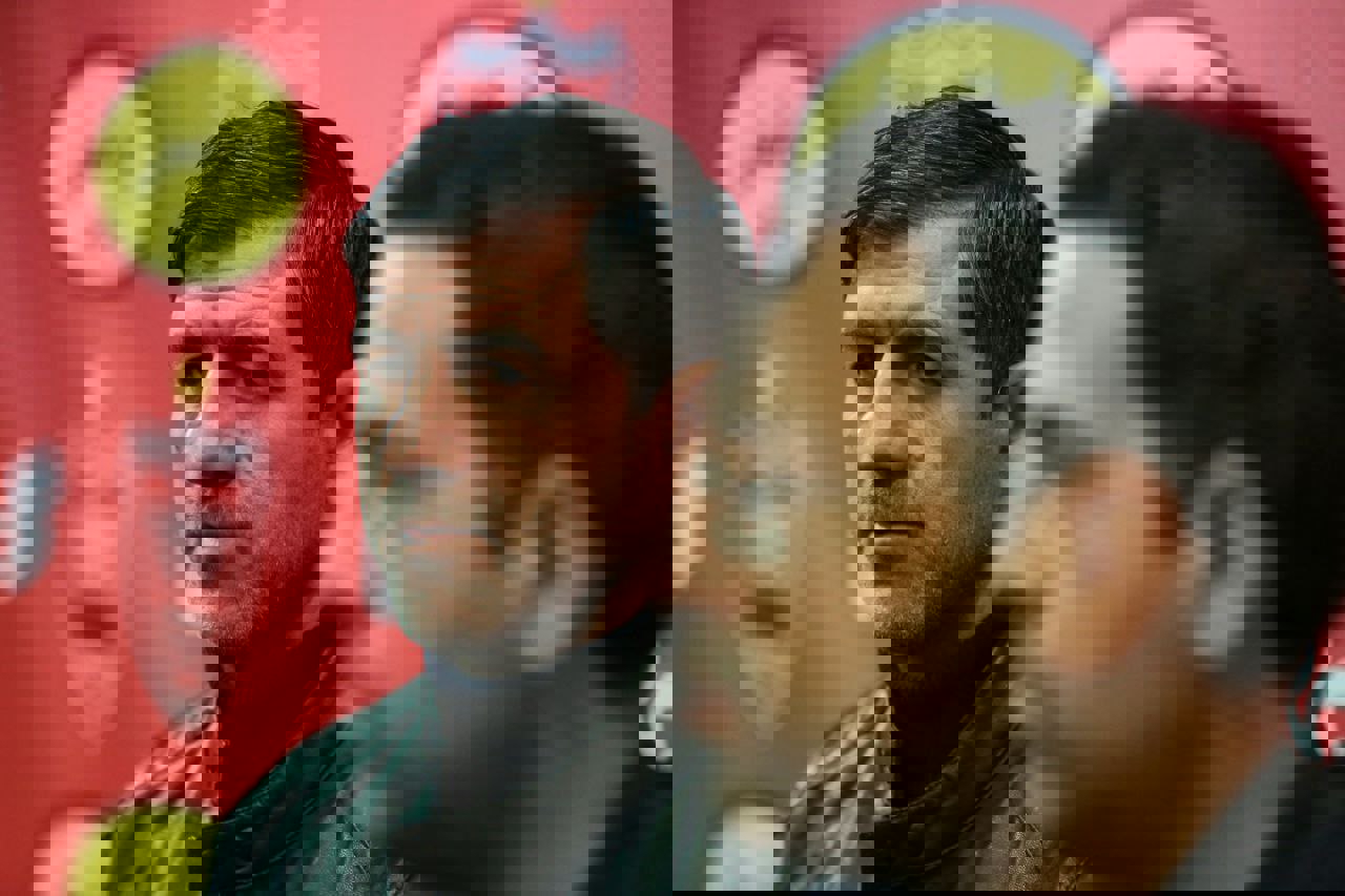 1793098