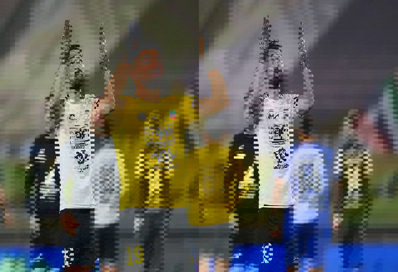 1793302