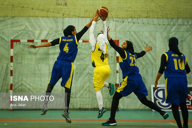پیروزی گروه بهمن در دیدار حساس لیگ بسکتبال زنان