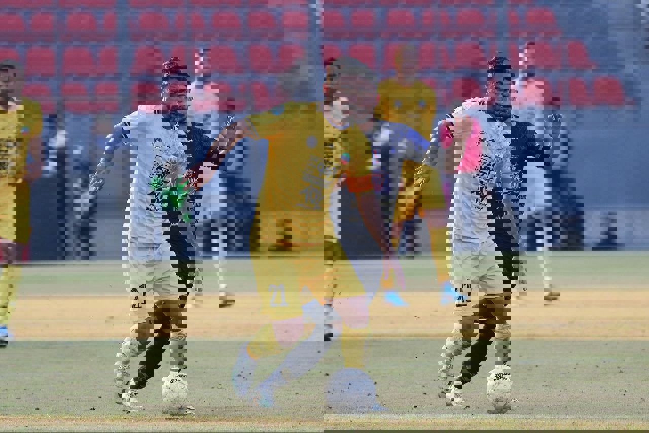 1795582