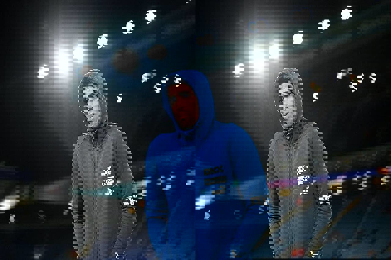 1796885