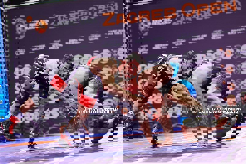 1797369