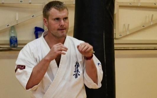 مرگ قهرمان کاراته اروپا در اوکراین 