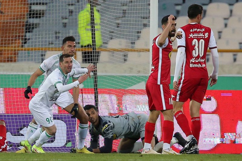 احمد گوهری یک کلینشیت کامل میخواهد