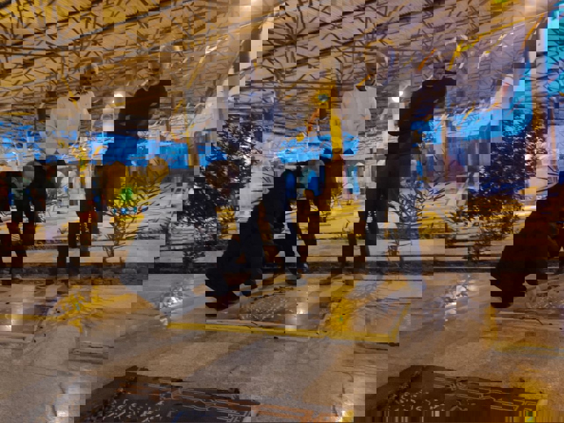 1799408
