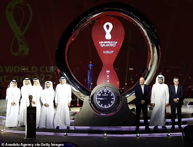 پیشنهاد یک گروه قطری برای خرید یونایتد / منچستر مثل PSG، شیاطین سرخ در اختیار قطری‌ها 2