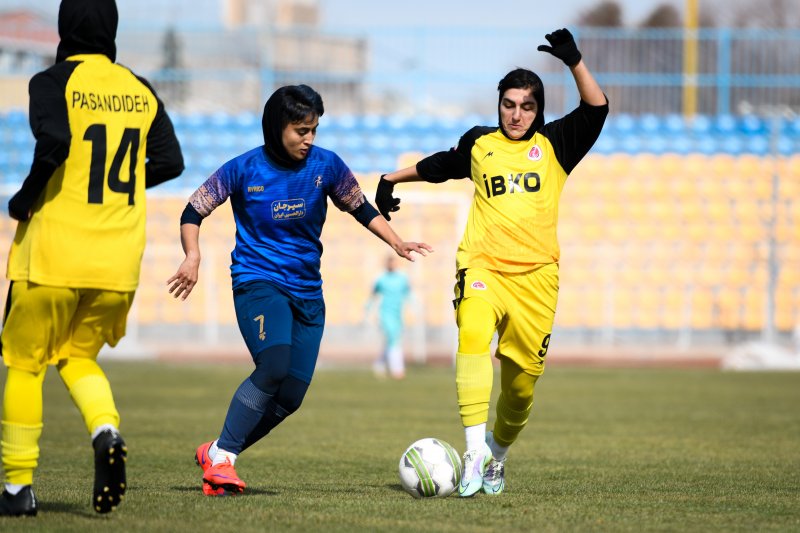 جنگ باورنکردنی کفش طلا در فوتبال بانوان ایران!