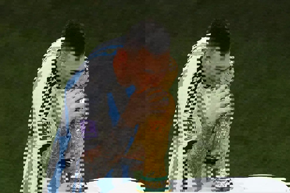 1800523