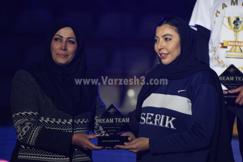 دعوتنامه ستاره والیبال زنان برای استقلال و پرسپولیس