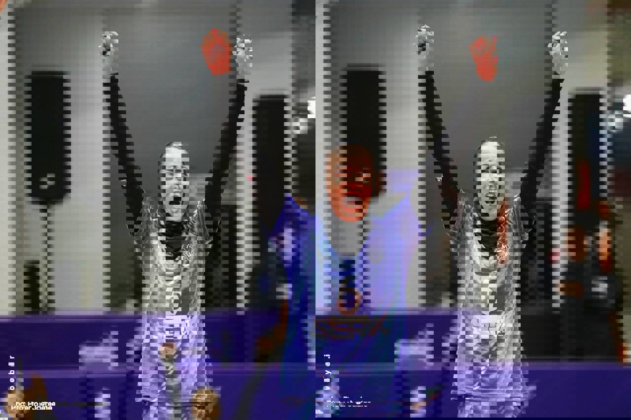 1800956
