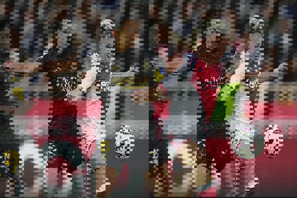 1800963