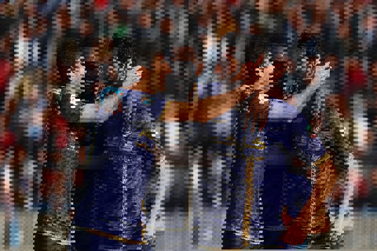 1801527