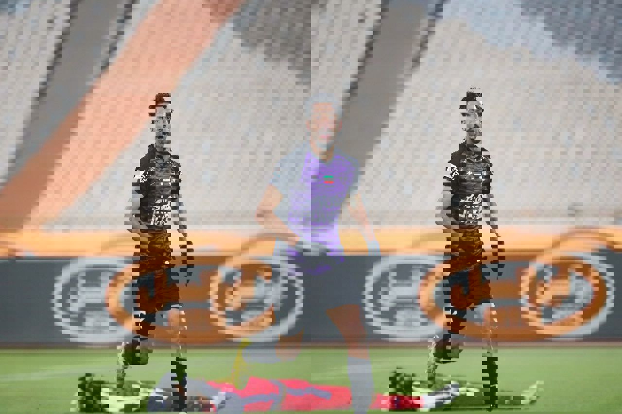 1801863