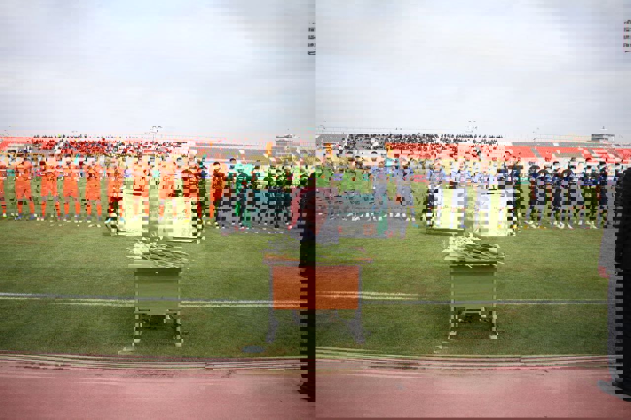 1801894