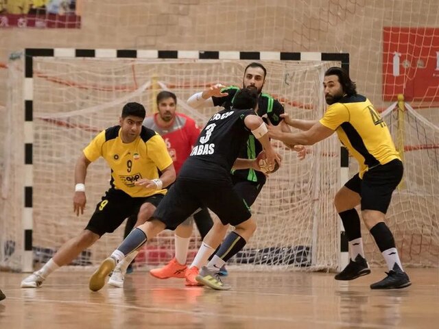 علت ناتمام ماندن دیدار هندبال پیکان و سپاهان