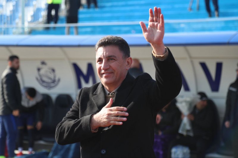 لبخند رضایت بر چهره ژنرال در انزلی (عکس)