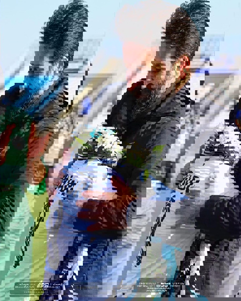 1802386