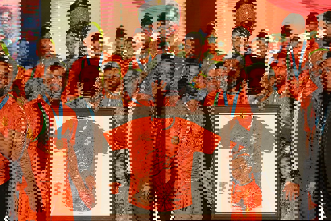 1802538