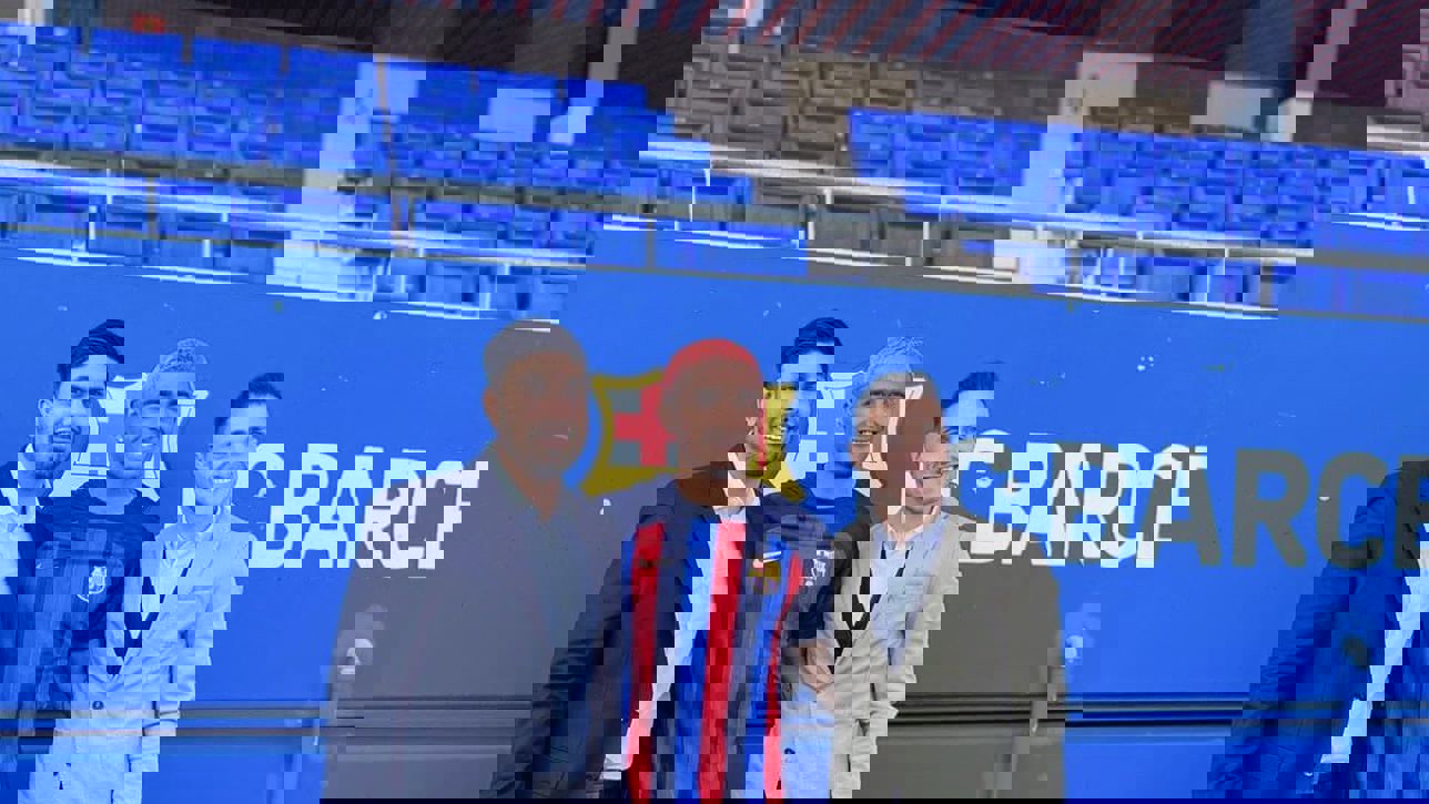 1802745