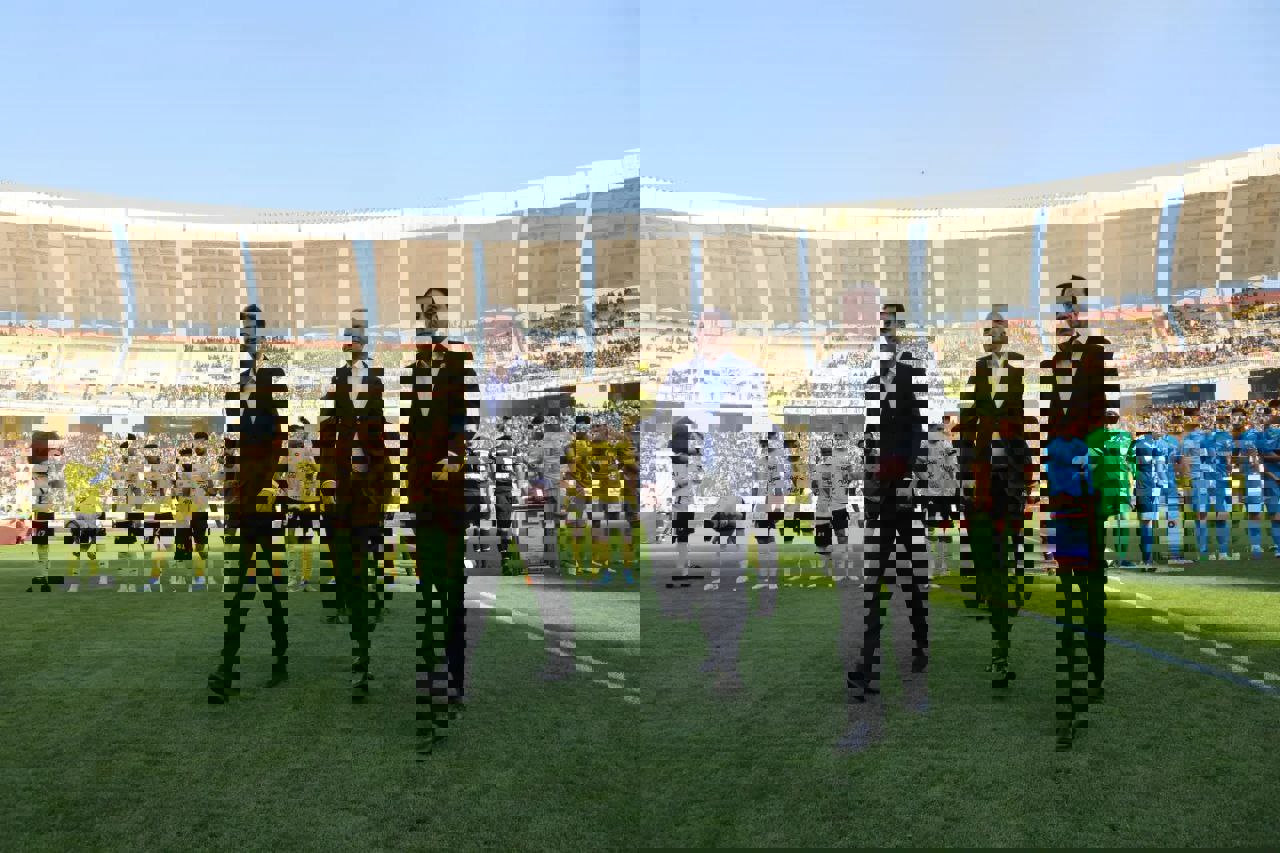 1803181