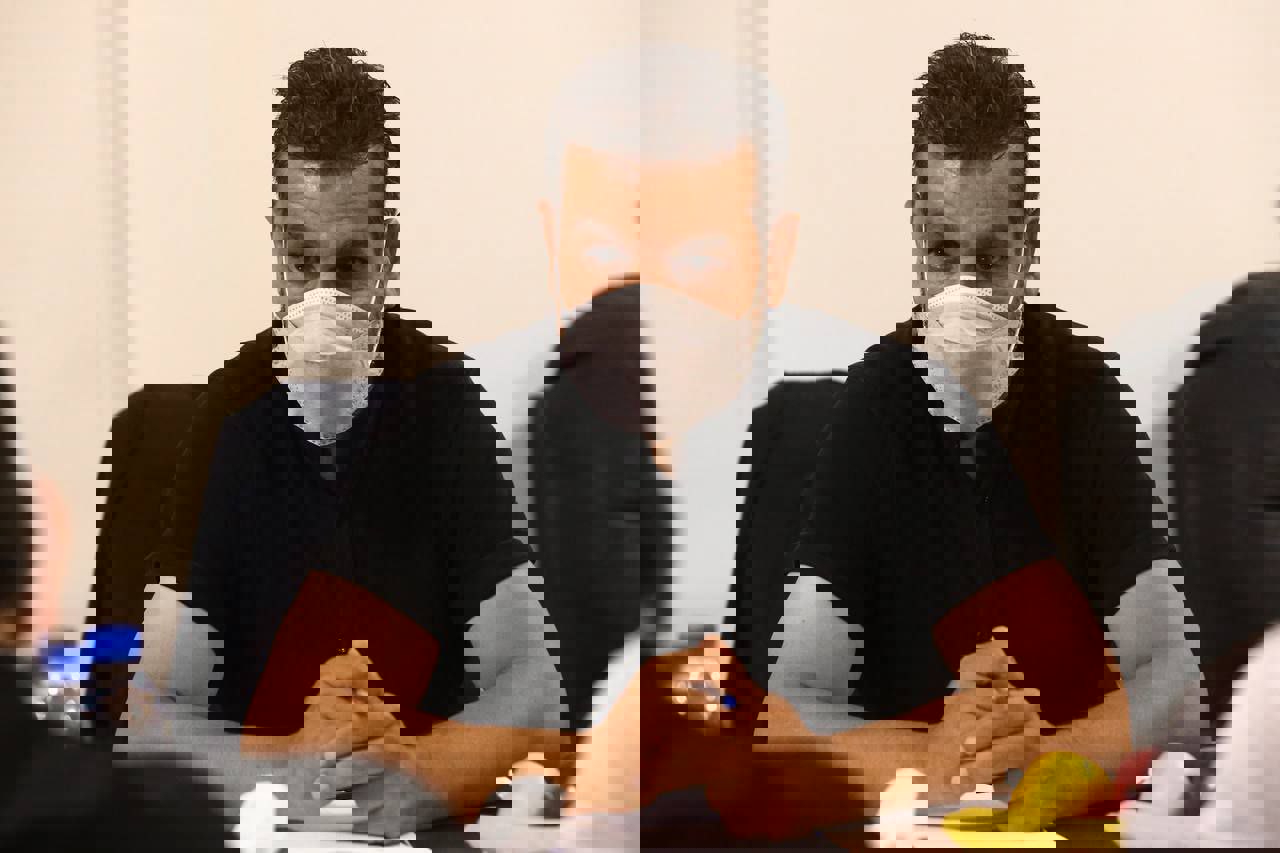 1803406